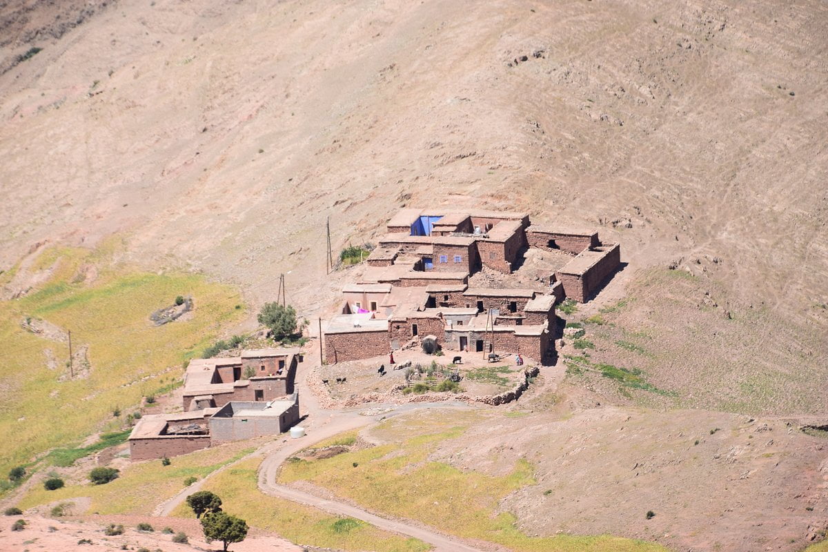 Experience tranquility at the shores of Lake Lalla Takerkoust, a picturesque retreat near Marrakech